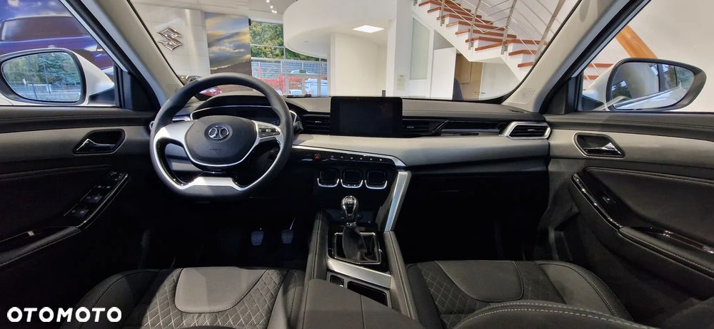 BAIC 3 1.5T Luxury - 10