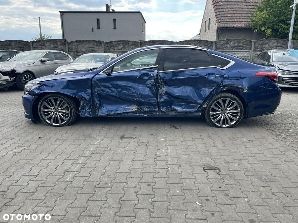 Genesis G80 - 5
