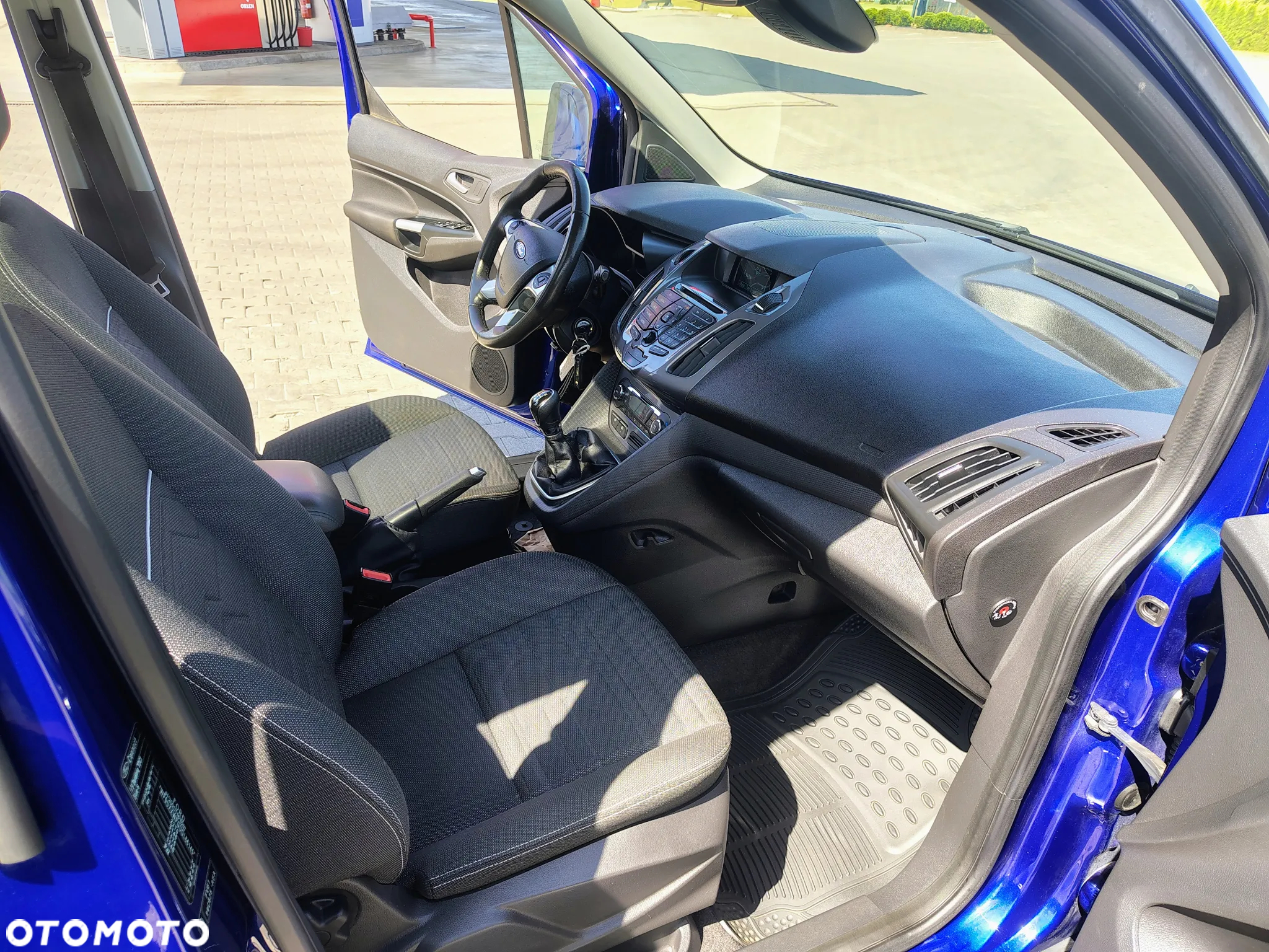 Ford Tourneo Connect Grand - 11