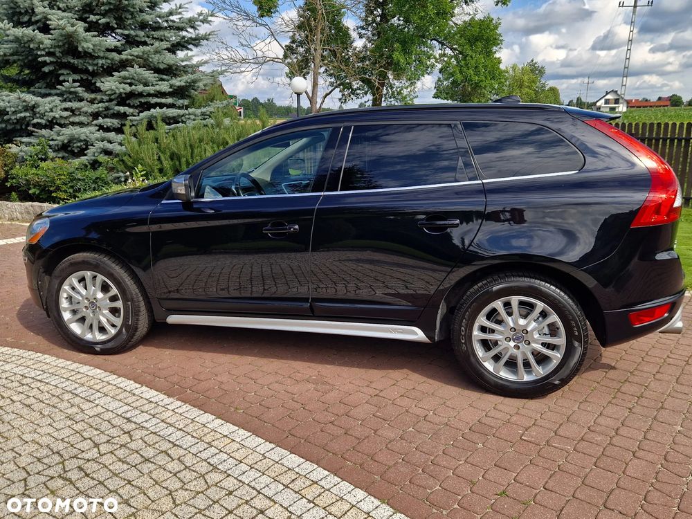 Volvo XC 60 D5 AWD RDesign - 4