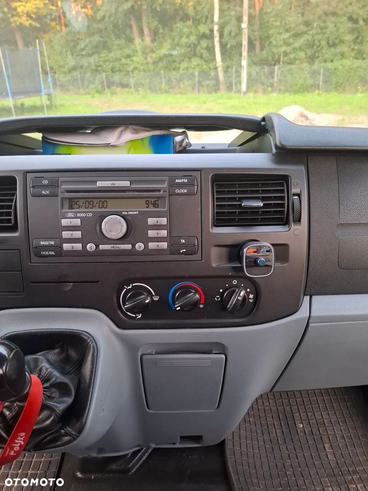 Ford Transit - 16