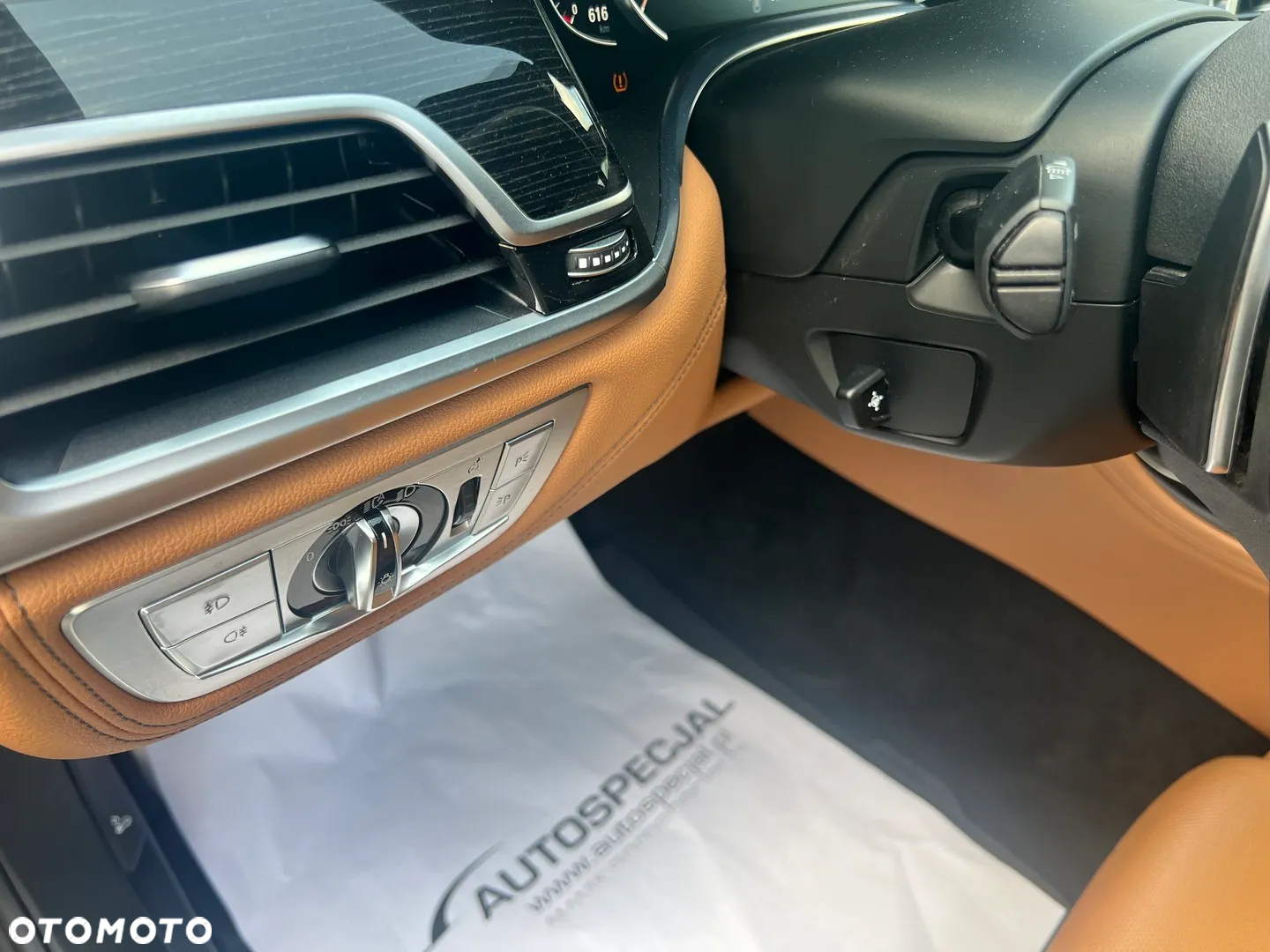 BMW Seria 7 730d xDrive - 39