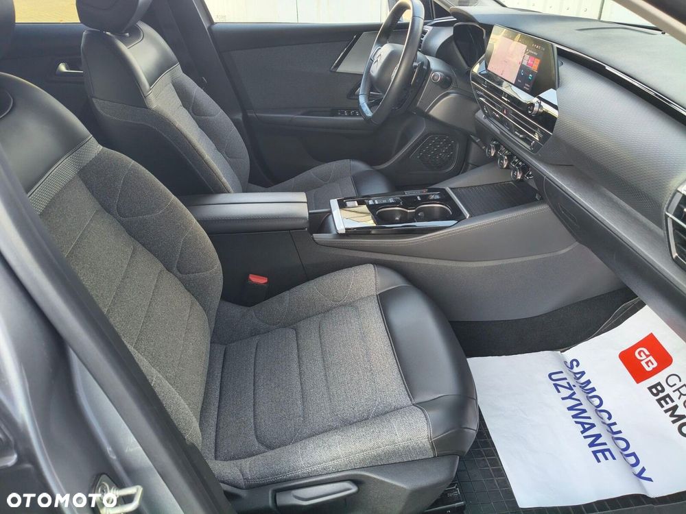 Citroën C5X 1.2 PureTech Shine EAT8 - 15