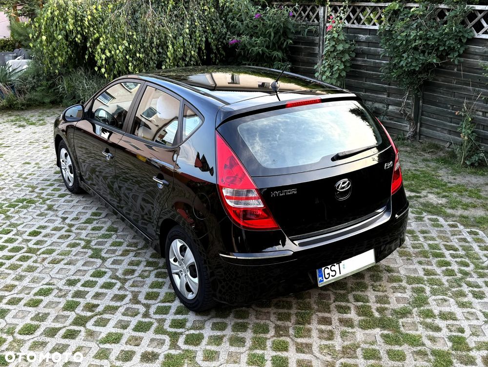 Hyundai i30 1.4 Comfort - 12