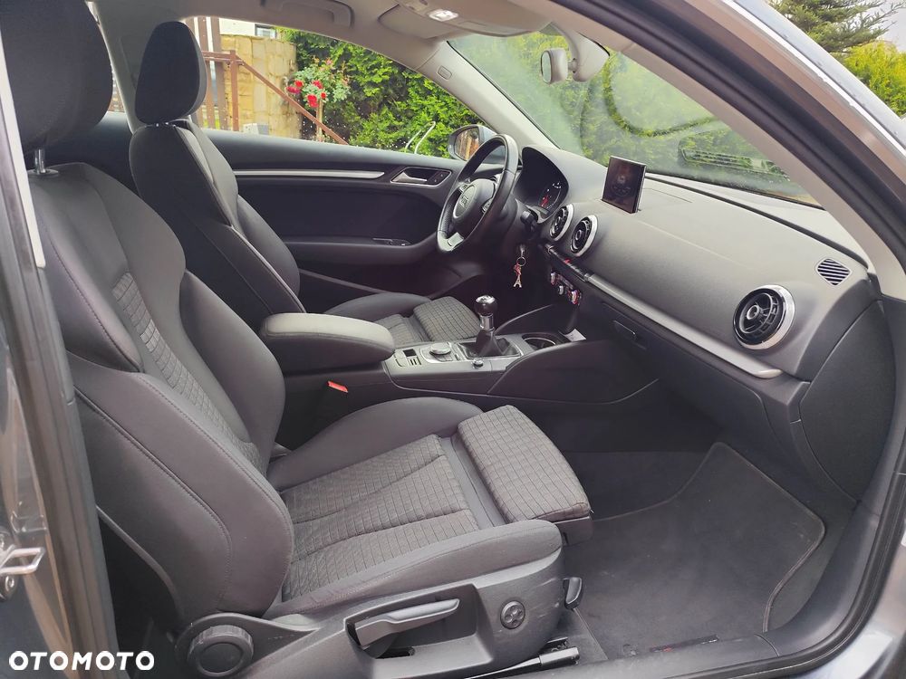 Audi A3 3-drzwiowe 1.4 TFSI Ambiente - 6