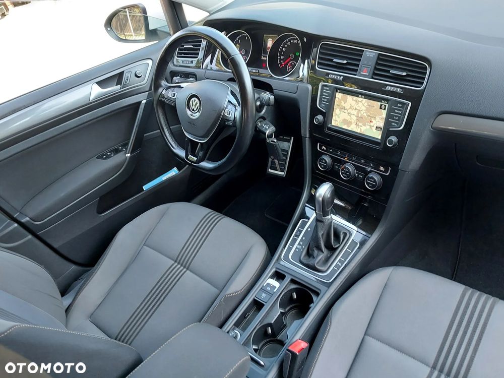 Volkswagen Golf 2.0 TDI BlueMotion Technology DSG Edition - 13