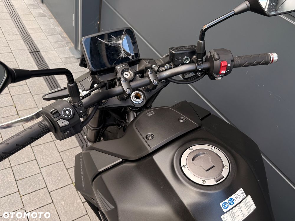 Honda Hornet - 8