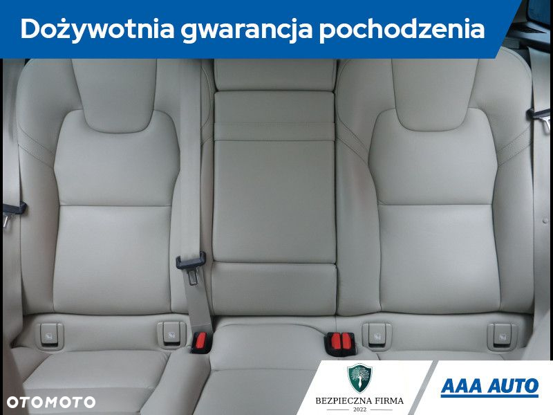 Volvo XC 60 - 11