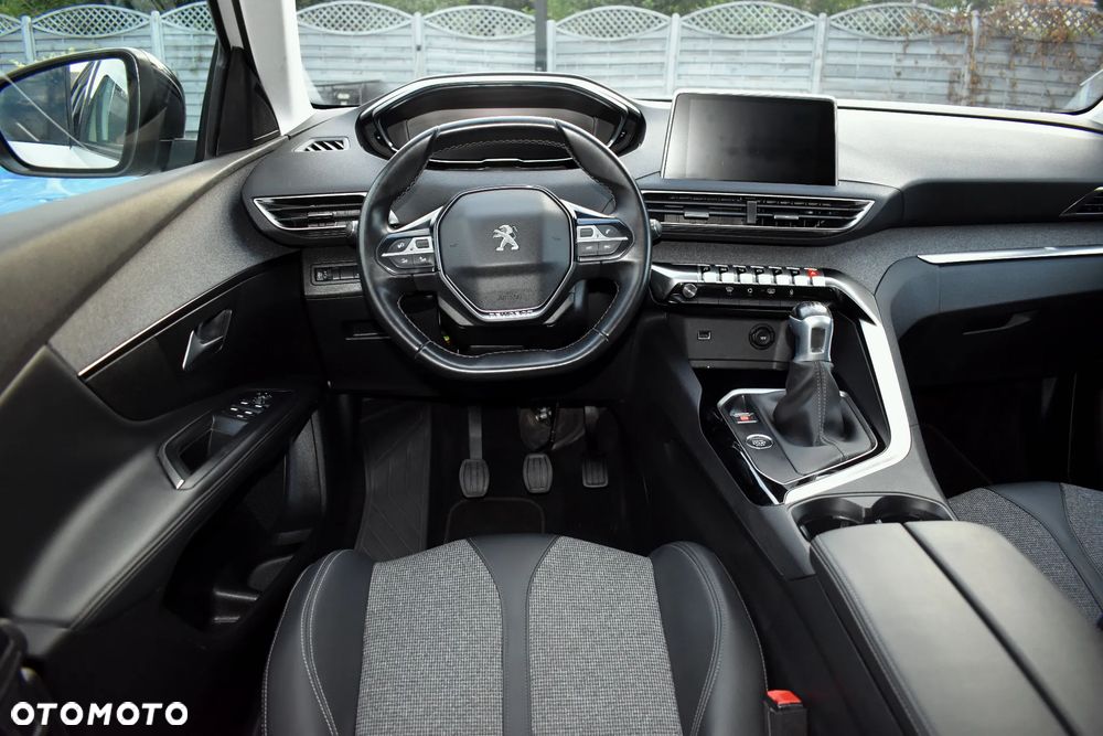 Peugeot 5008 BlueHDi 130 Allure Pack - 26