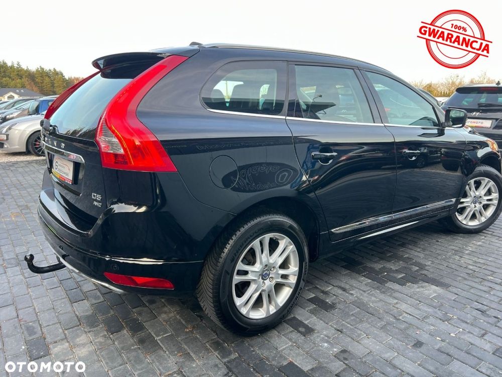 Volvo XC 60 D5 AWD R-Design Summum - 11