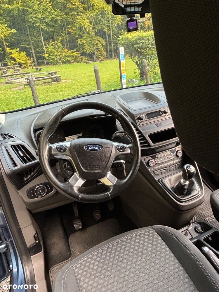 Ford Transit Connect - 4