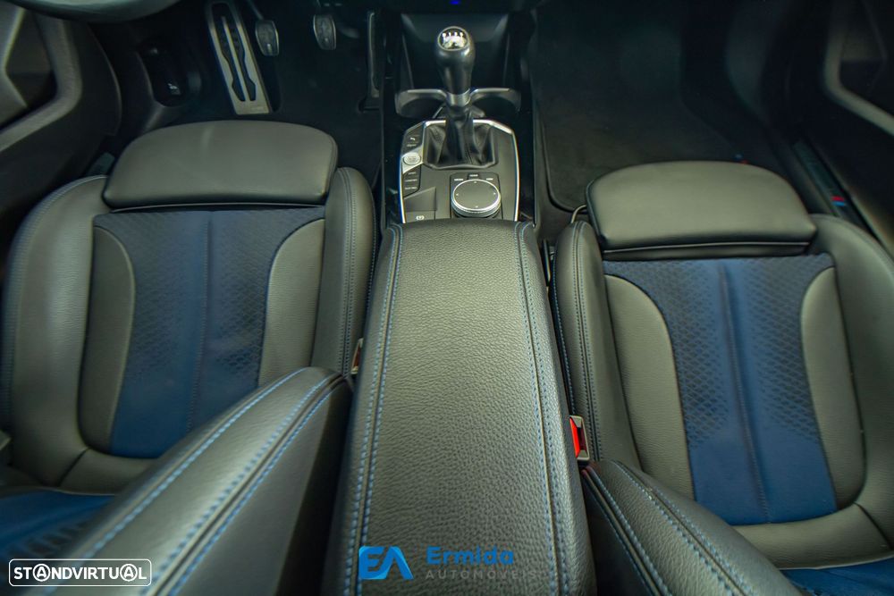 BMW 116 d Pack Desportivo M - 33