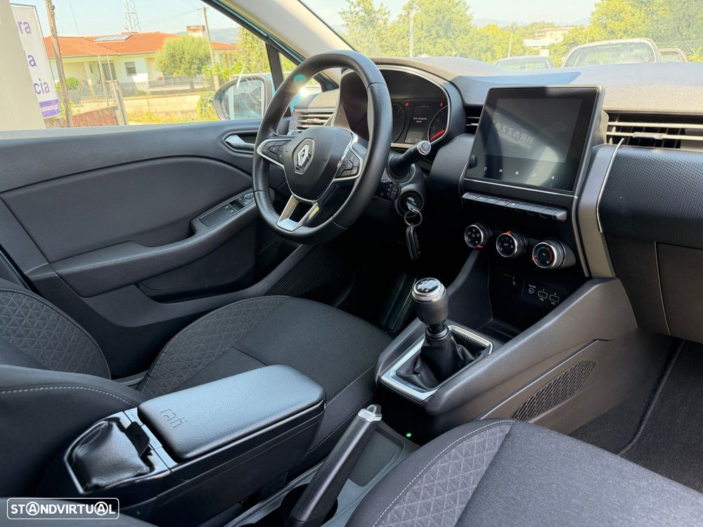 Renault Clio 1.0 TCe Exclusive - 24