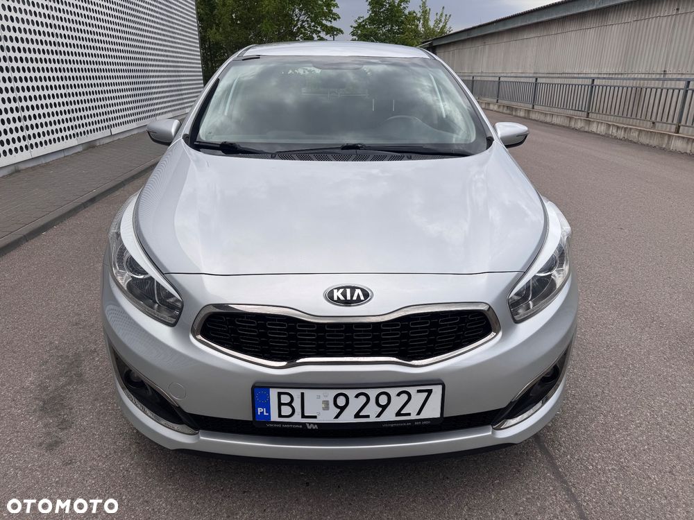 Kia Ceed 1.6 GDI DCT Platinum Edition - 14