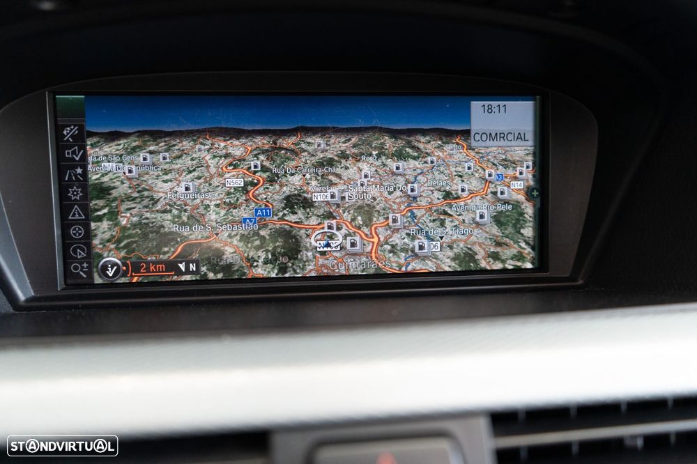 BMW 320 d Navigation Sport - 27