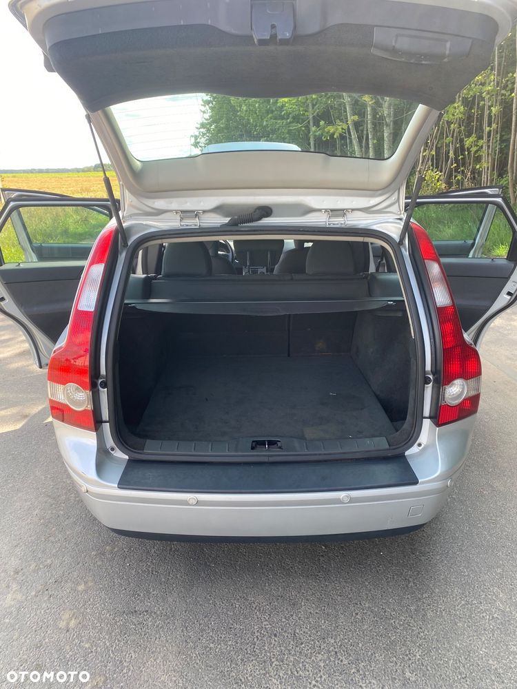 Volvo V50 2.0D - 15
