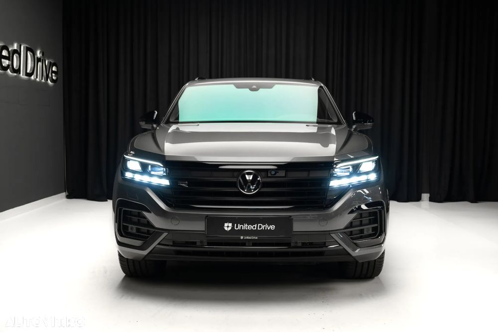 Volkswagen Touareg V6 TDI 4MOTION R-Line - 3