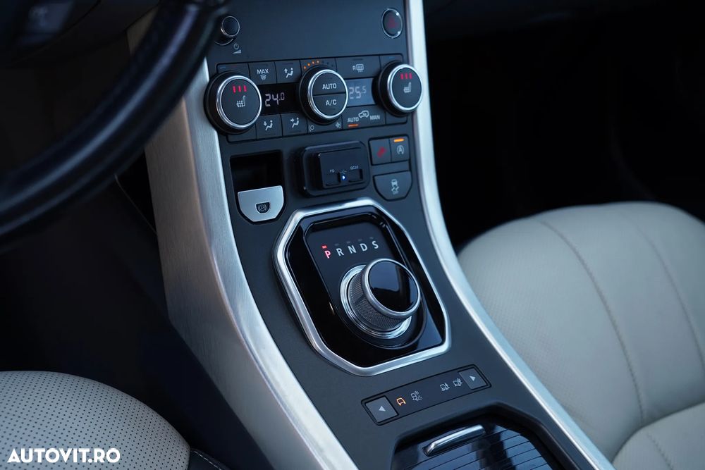 Land Rover Range Rover Evoque - 11