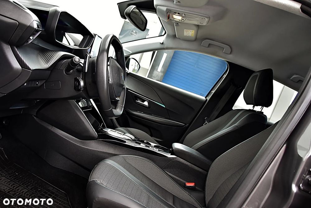 Peugeot 208 1.2 PureTech Allure S&S EAT8 - 19
