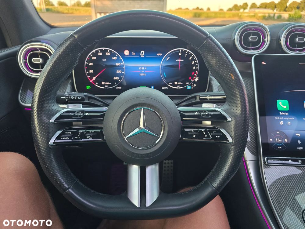 Mercedes-Benz GLC 300 de 4Matic 9G-TRONIC AMG Line Advanced - 35