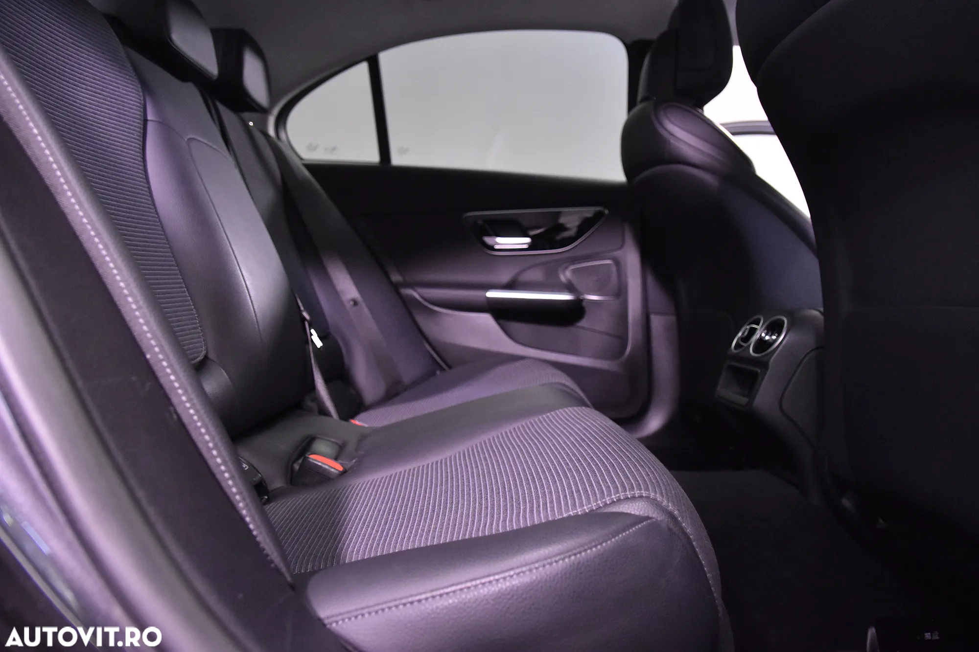 Mercedes-Benz C 200 d 9G-TRONIC - 12