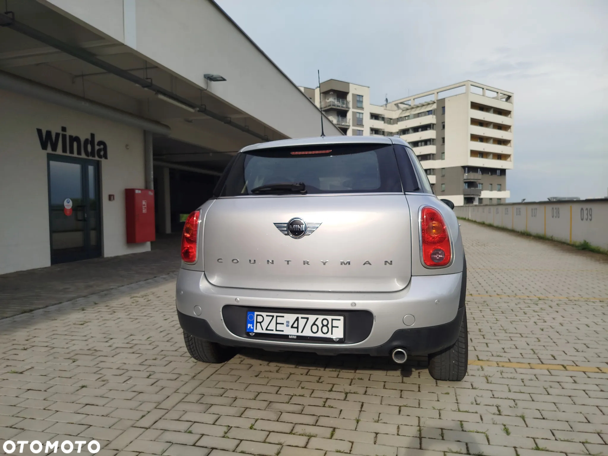 MINI Countryman One D - 18