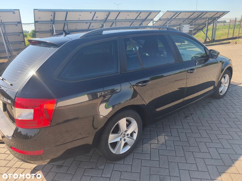 Skoda Octavia 2.0 TDI Ambition DSG - 5