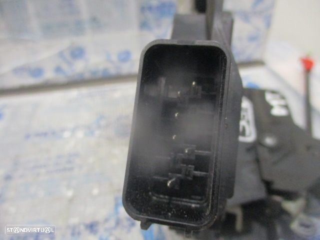 Fecho 6M2AR26413BB FORD MONDEO 4 2007 2.0TDCI 140CV 4P CINZA TE 6 PINOS - 4