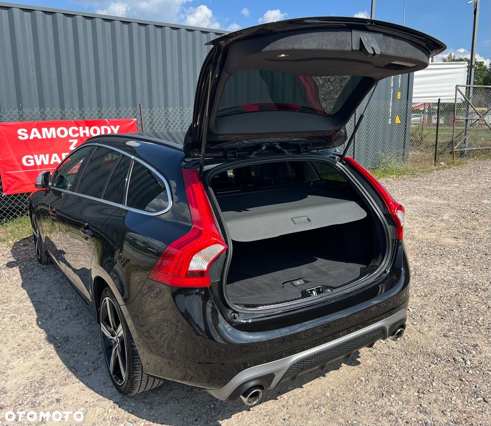 Volvo V60 D3 Drive-E R-Design Momentum - 39