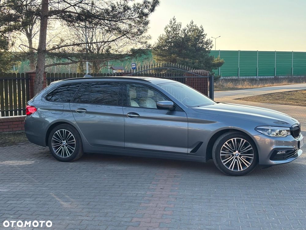 BMW Seria 5 540d xDrive M Sport sport - 8