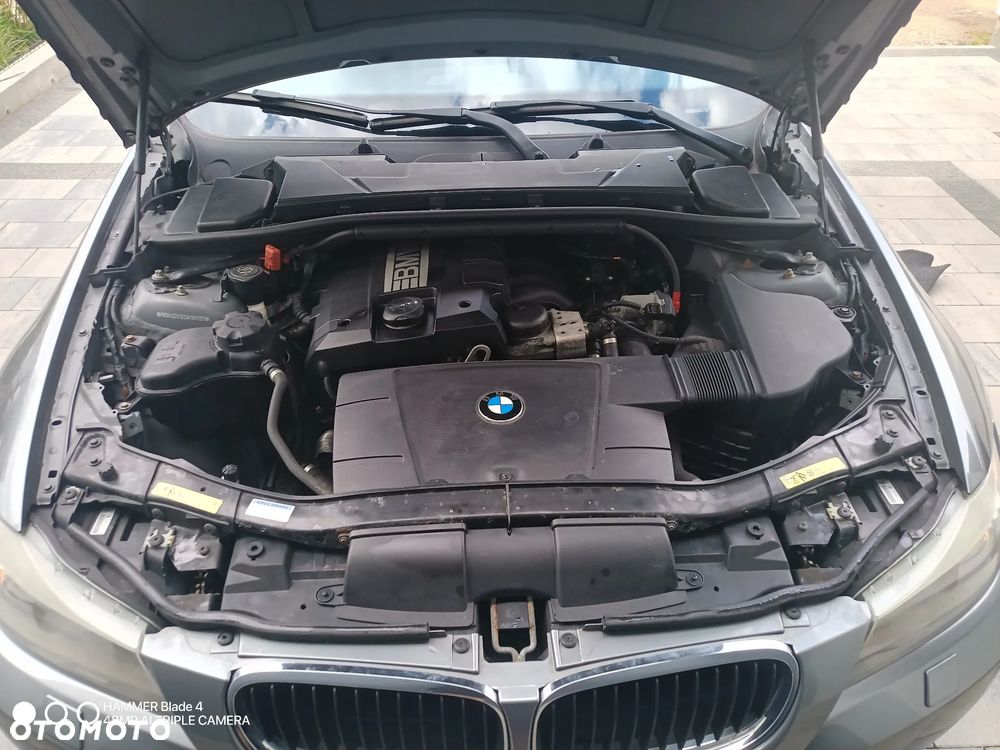 BMW Seria 3 320i Edition Exclusive - 36