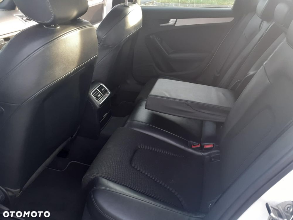 Audi A4 Limousine - 7