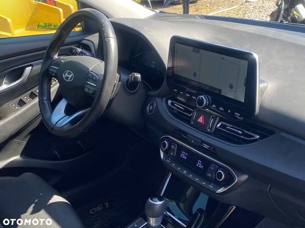 Hyundai i30 1.5 T-GDI 48V Smart DCT - 15
