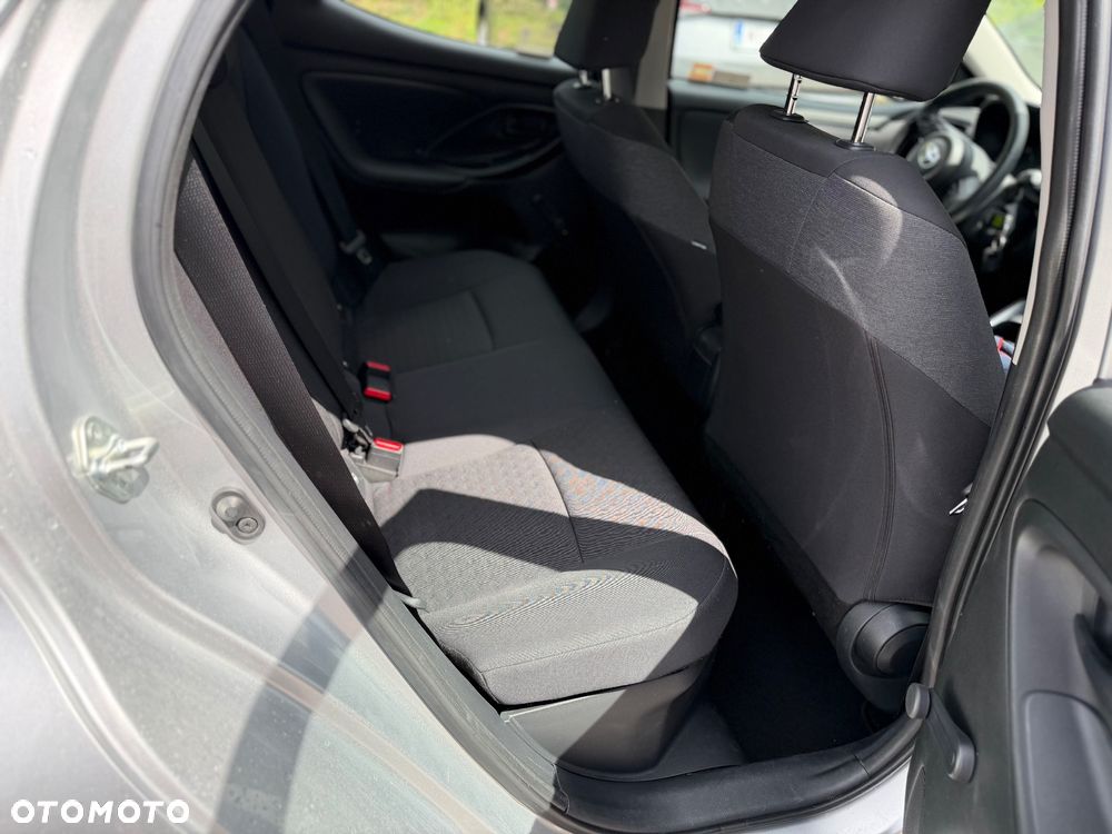 Toyota Yaris - 8