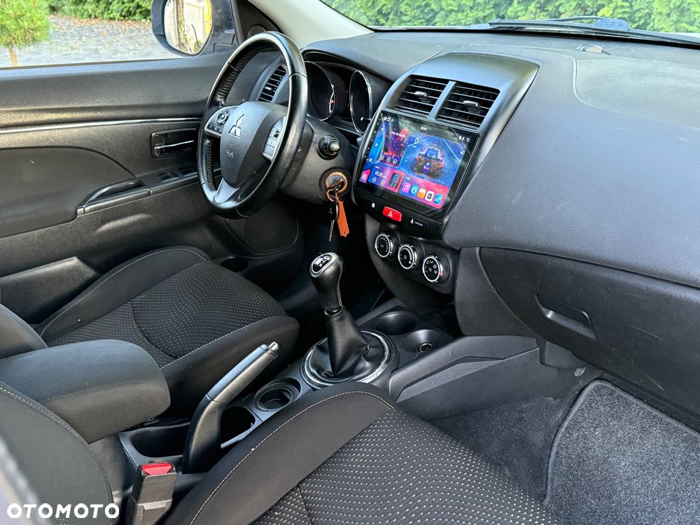 Mitsubishi ASX - 5