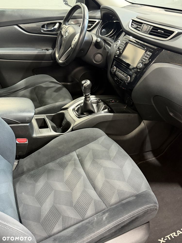 Nissan X-Trail - 1