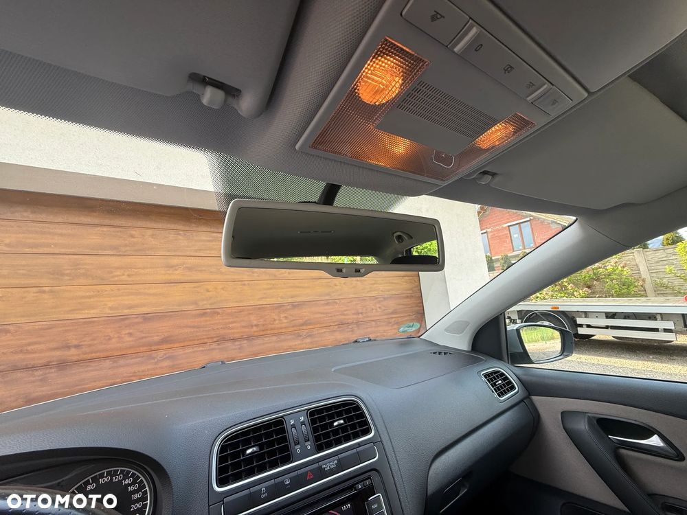 Volkswagen Polo Cross - 13