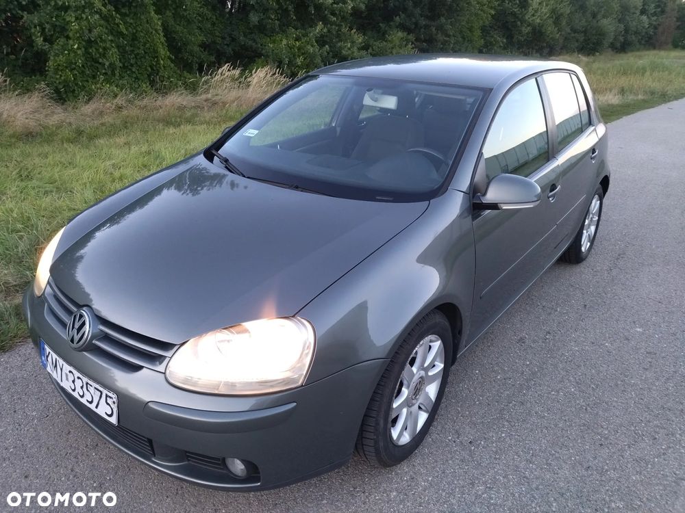 Volkswagen Golf 1.6 FSI Comfortline - 2