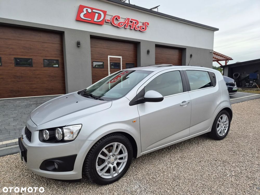 Chevrolet Aveo 2013 photo 4