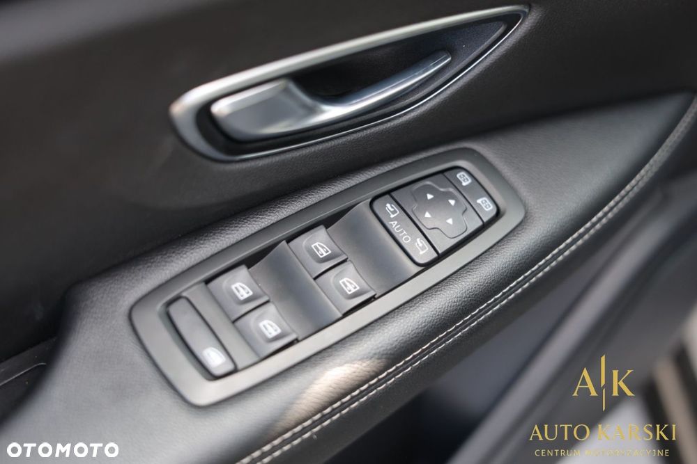 Renault Scenic - 18