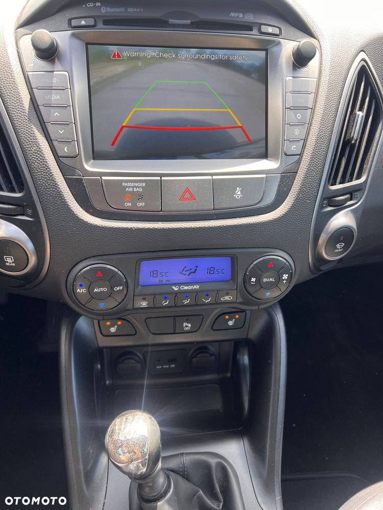 Hyundai ix35 2.0 CRDi Premium 2WD - 20