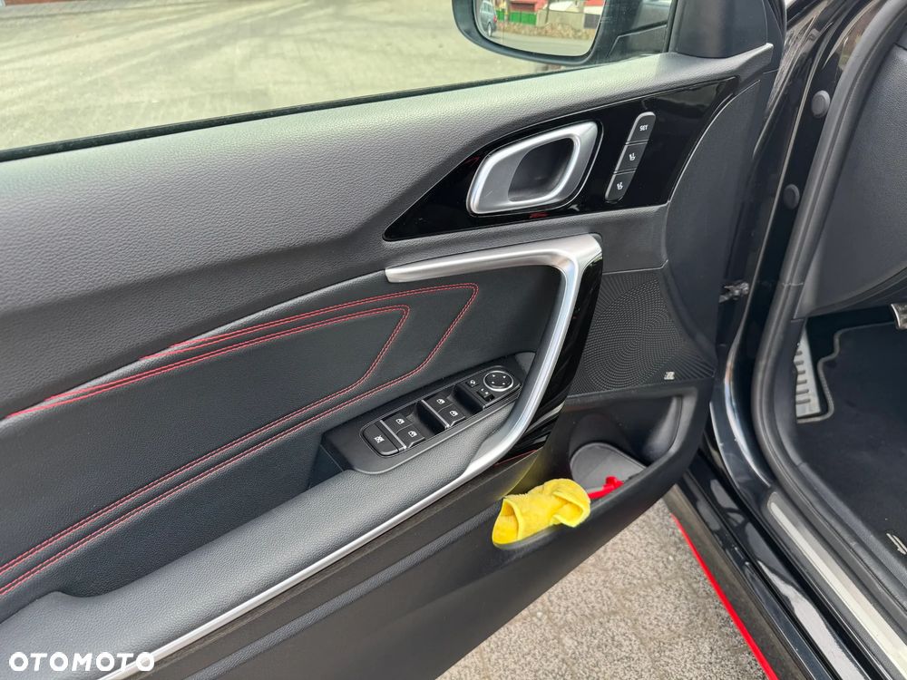 Kia ProCeed 1.6 T-GDI DCT7 OPF GT - 28