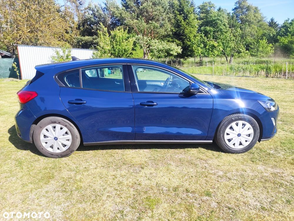 Ford Focus 1.0 EcoBoost Trend - 9