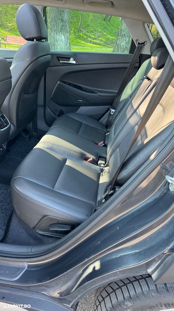 Hyundai Tucson blue 1.6 CRDi 2WD DCT Premium - 17