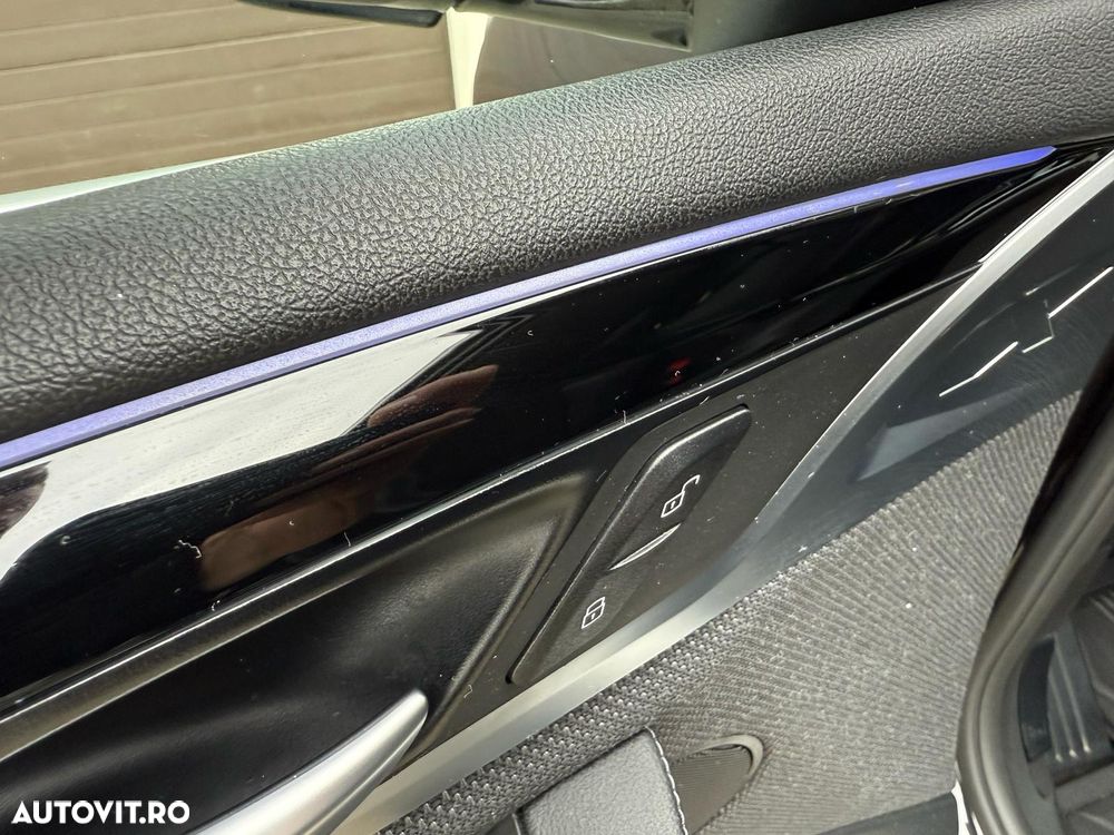 BMW X3 xDrive20i Aut. Luxury Line - 37