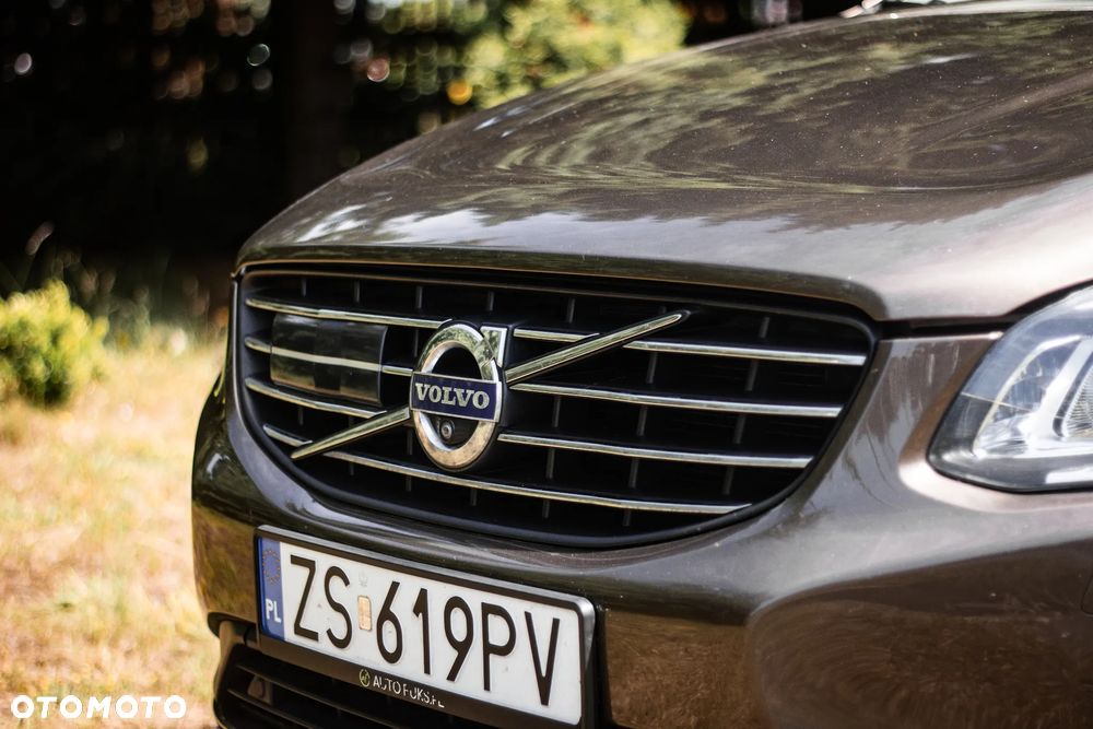 Volvo XC 60 D4 Drive-E Summum - 4
