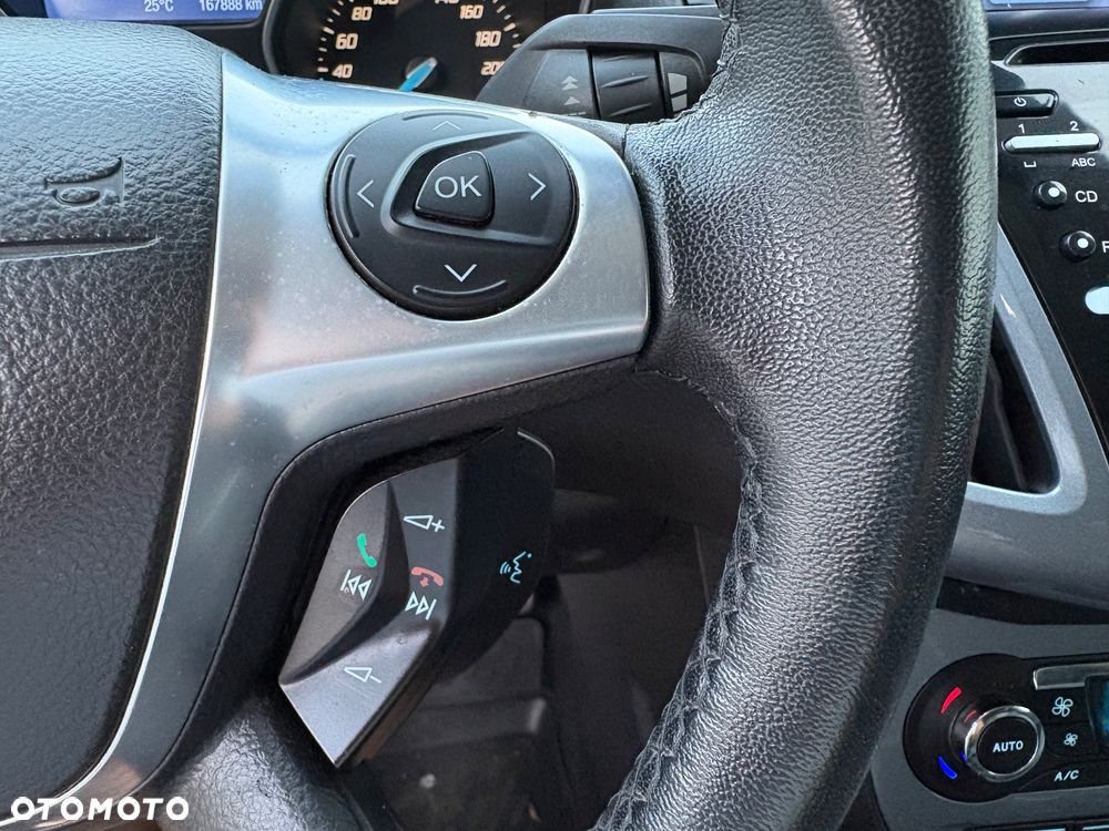 Ford Focus SW 1.0 EcoBoost S&S ST-Line - 22