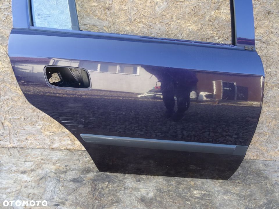 DRZWI PRAWY TYŁ OPEL ASTRA II G 2.0DTI KOMBI - 3