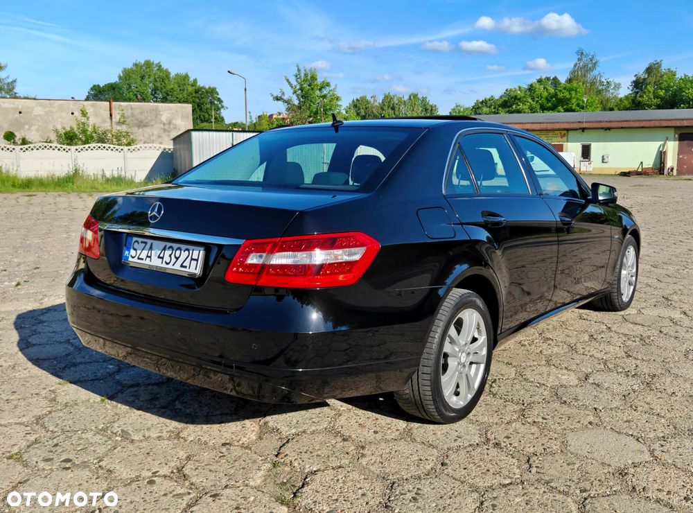 Mercedes-Benz Klasa E 220 CDI 7G-TRONIC - 12