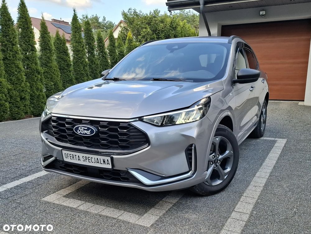Ford Kuga 2.5 Duratec FHEV 4x4 ST-LINE X